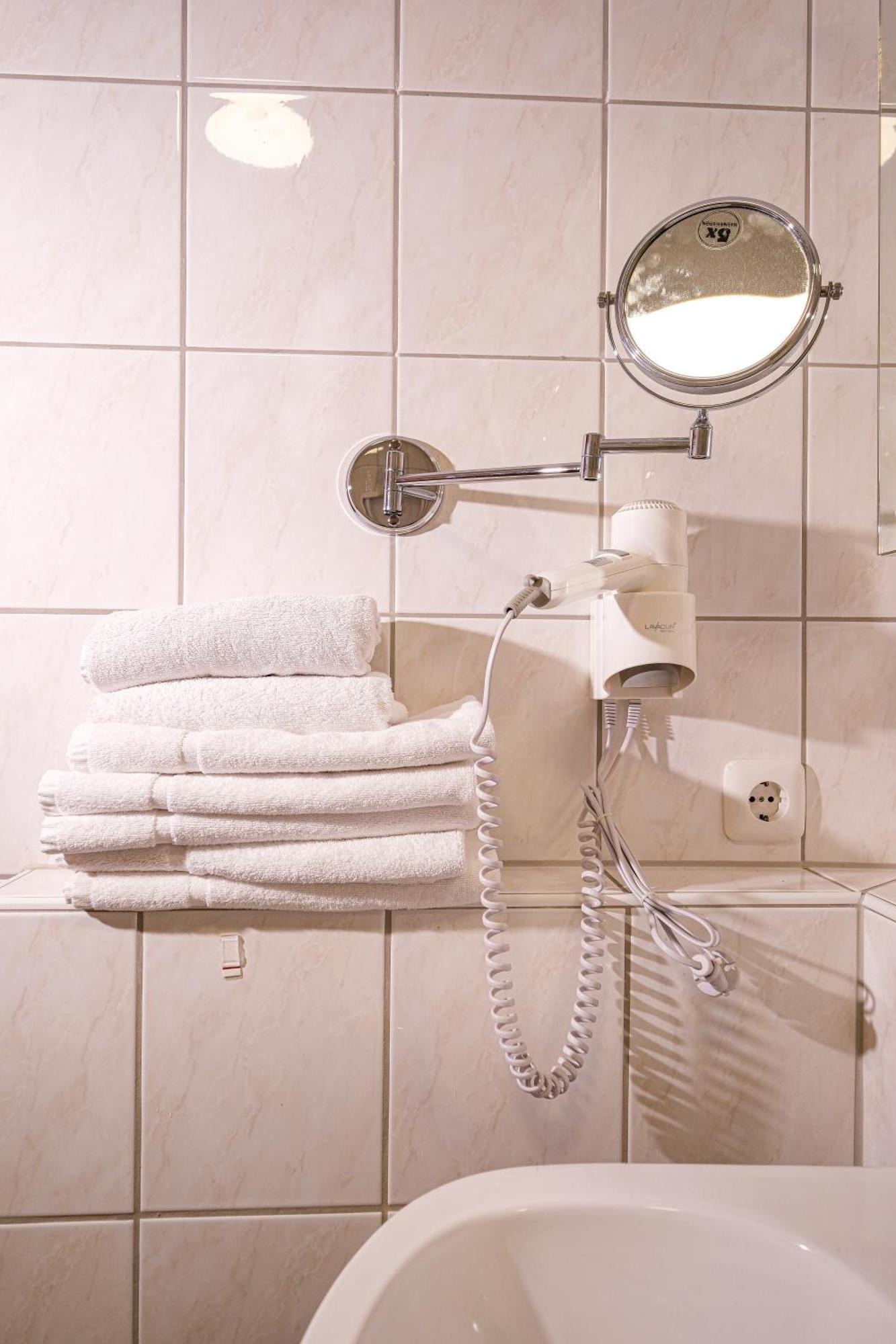 Apartment 4 باد كونيغ المظهر الخارجي الصورة